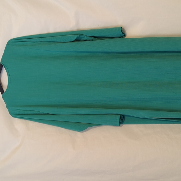 Flowy Open Robe Cover Up - Picture 3 of 10